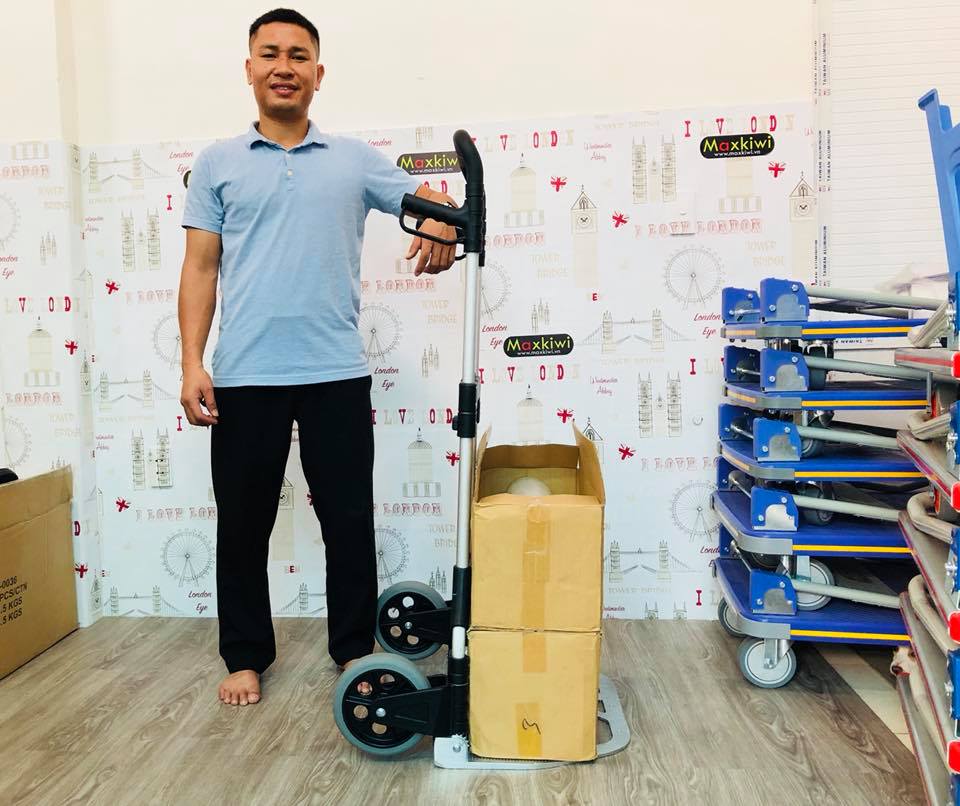 Xe đẩy hàng mini thích hợp cho mọi đối tượng