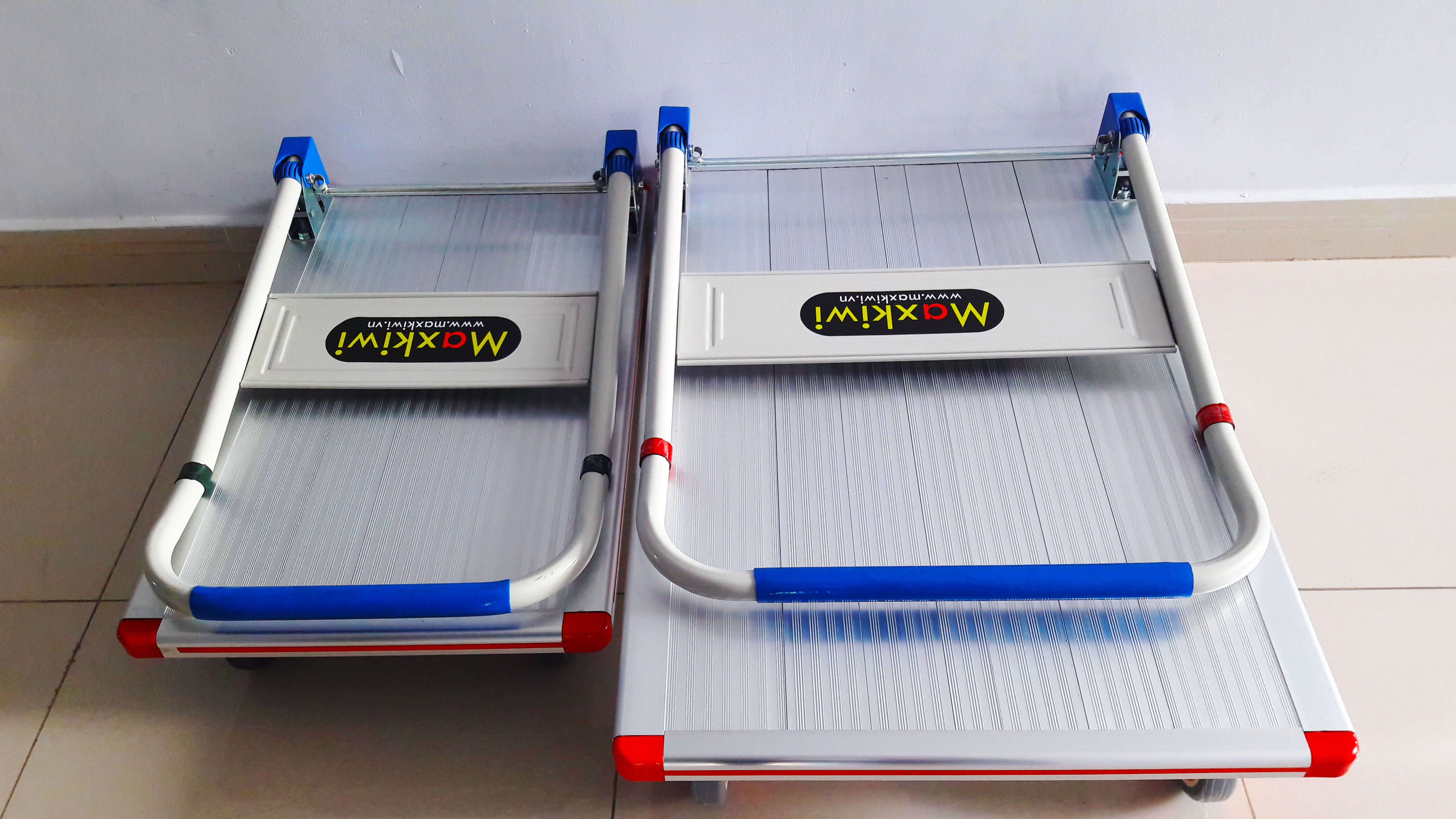 Xe đẩy hàng 4 bánh sàn Nhôm